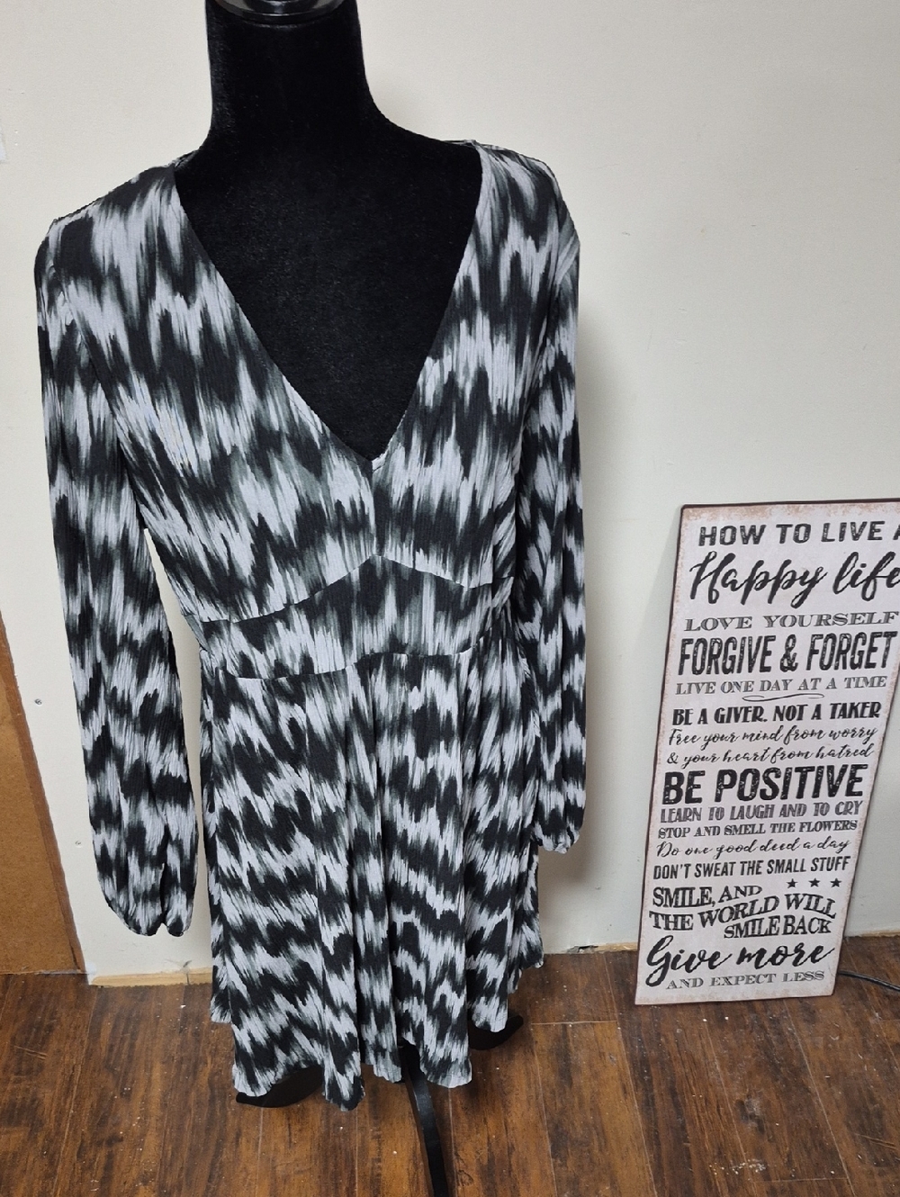 PRIMARK DRESS WOMENS SIZE LARGE
